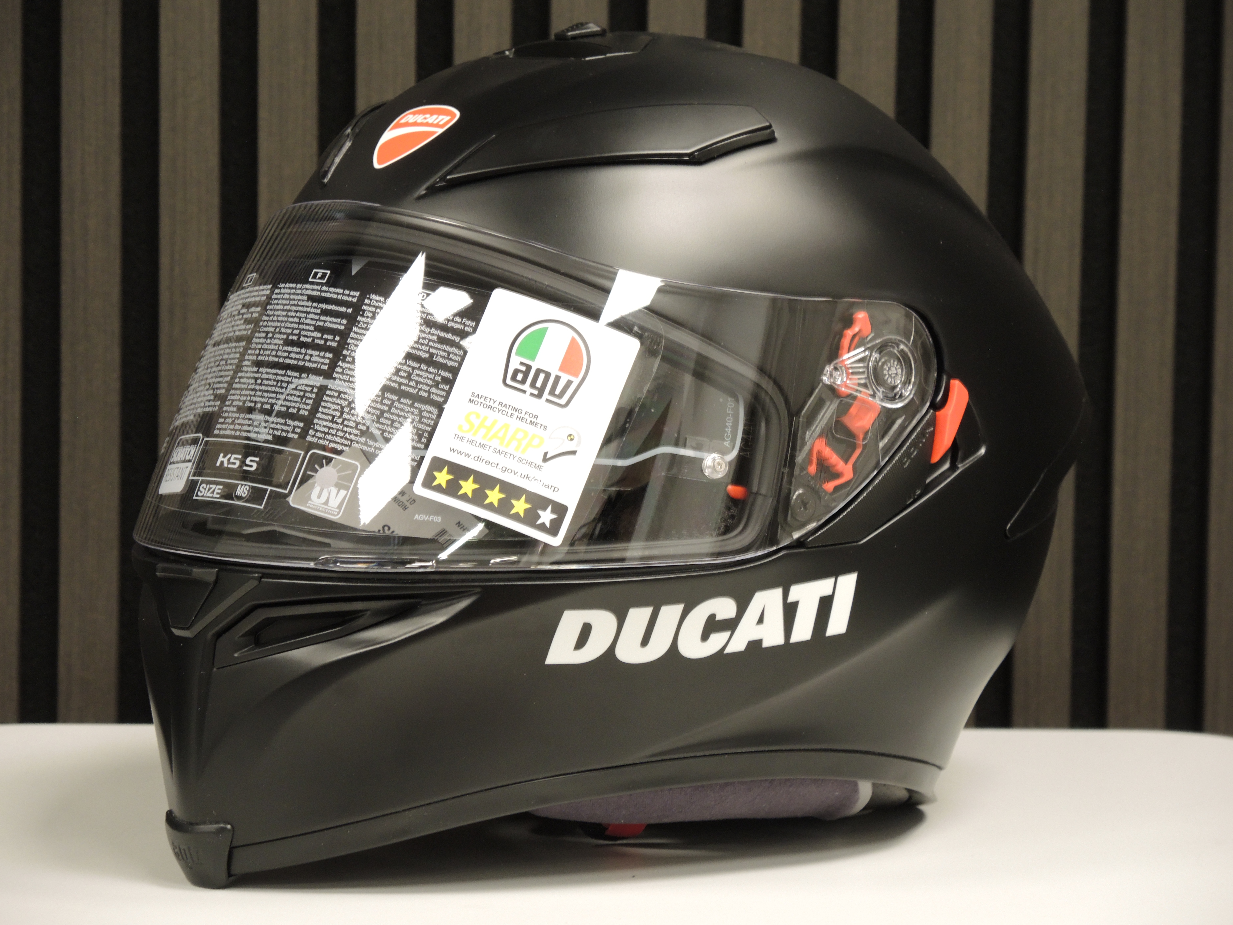Ducati Dark rider V2 Ece